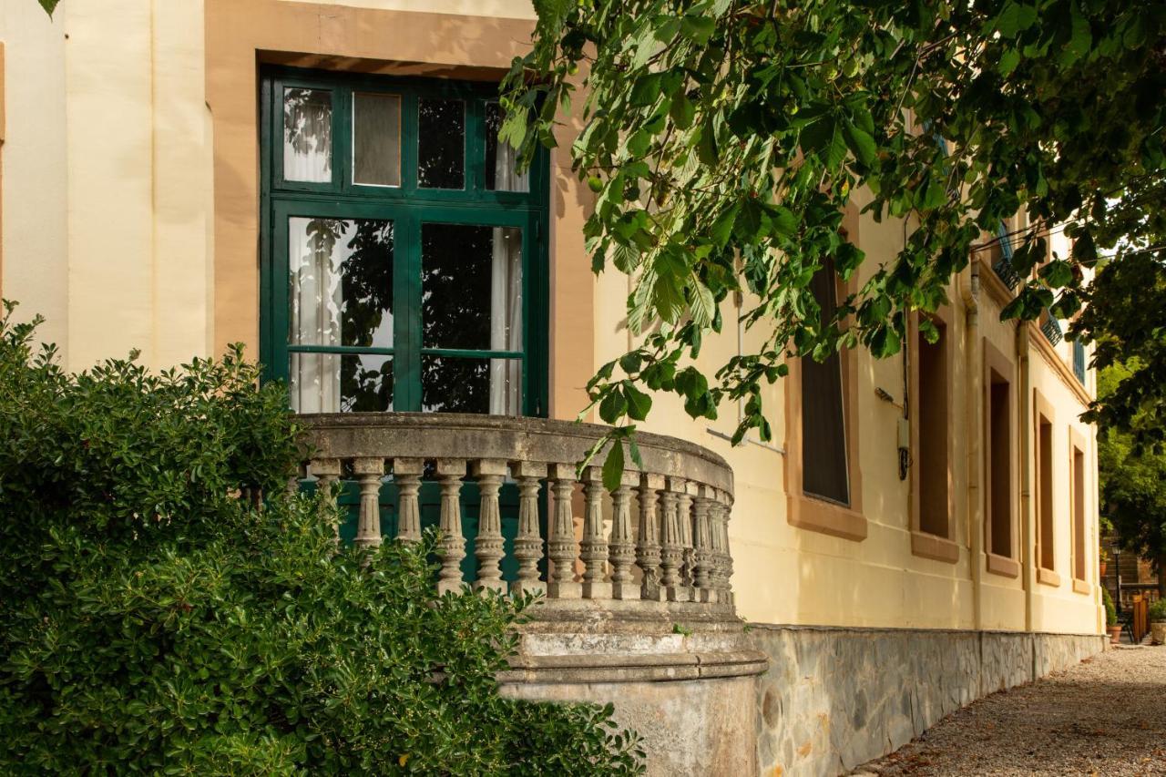Hotel Rural Y Apartamentos Villa Engracia Espluga de Francolí Exterior foto